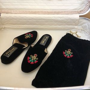 JACQUES LEVINE comfy slippers LEISURE LOUNGERS